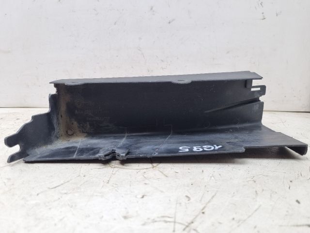 bontott VW GOLF IV Homlokfal Burkolat