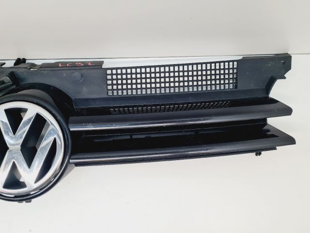 bontott VW GOLF IV Hűtőrács