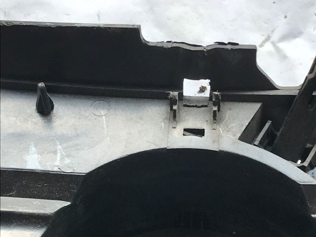 bontott VW GOLF IV Hűtőrács