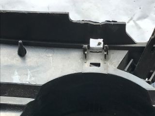 bontott VW GOLF IV Hűtőrács