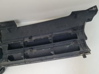 bontott VW GOLF IV Hűtőrács