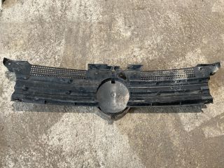 bontott VW GOLF IV Hűtőrács