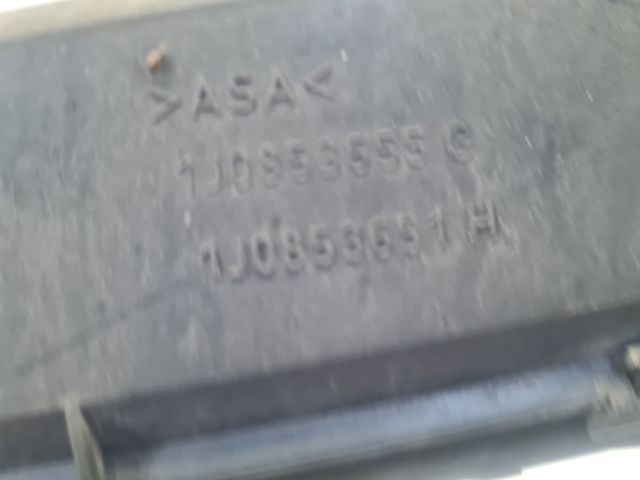 bontott VW GOLF IV Hűtőrács