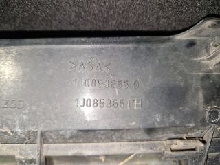 bontott VW GOLF IV Hűtőrács