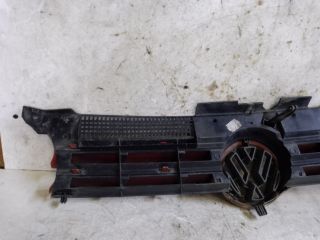 bontott VW GOLF IV Hűtőrács
