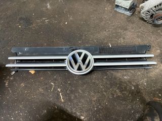 bontott VW GOLF IV Hűtőrács