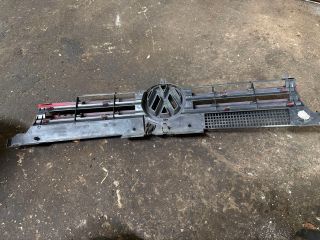 bontott VW GOLF IV Hűtőrács