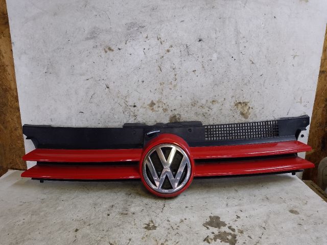 bontott VW GOLF IV Hűtőrács