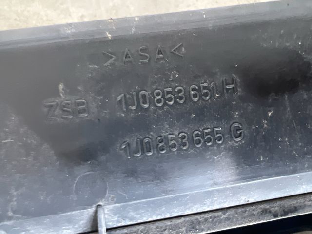 bontott VW GOLF IV Hűtőrács