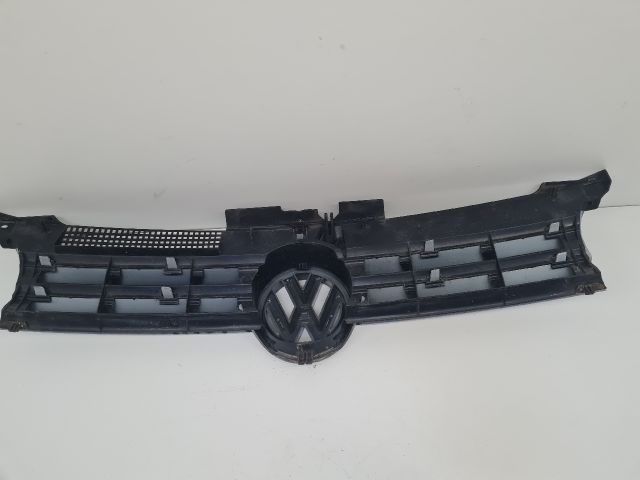 bontott VW GOLF IV Hűtőrács