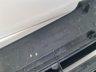 bontott VW GOLF IV Hűtőrács