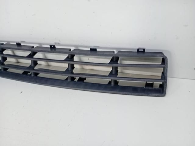 bontott VW GOLF IV Hűtőrács