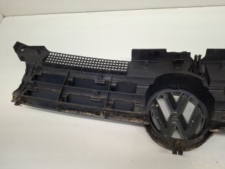 bontott VW GOLF IV Hűtőrács