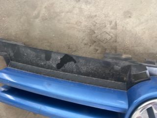 bontott VW GOLF IV Hűtőrács