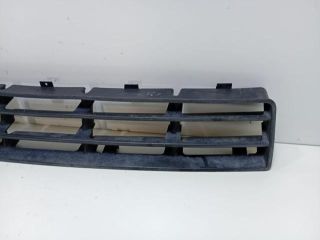 bontott VW GOLF IV Hűtőrács