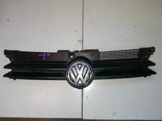 bontott VW GOLF IV Hűtőrács