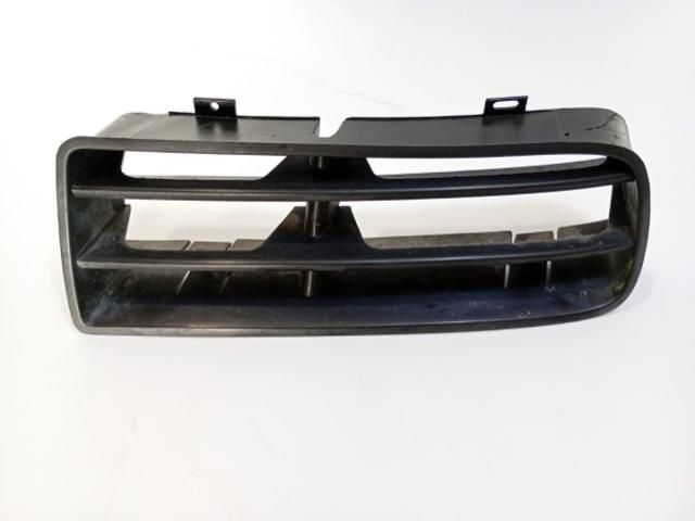 bontott VW GOLF IV Hűtőrács