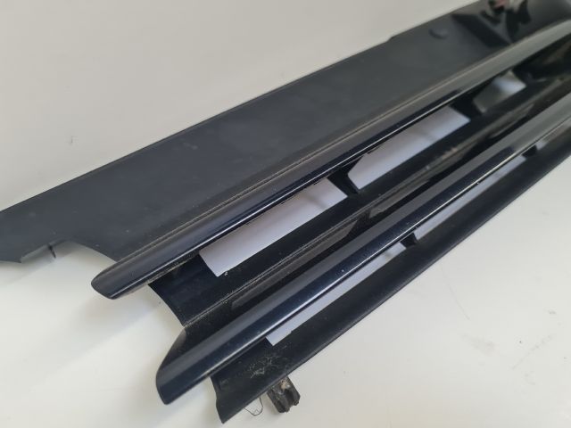 bontott VW GOLF IV Hűtőrács