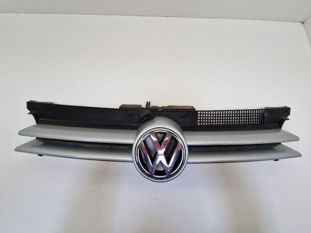 bontott VW GOLF IV Hűtőrács