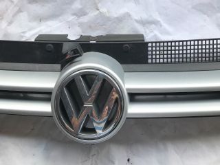 bontott VW GOLF IV Hűtőrács
