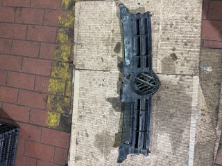 bontott VW GOLF IV Hűtőrács