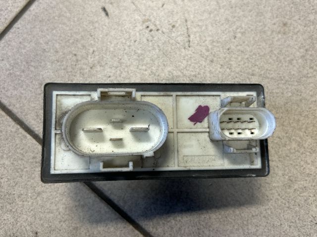 bontott VW GOLF IV Hűtőventilátor Elektronika