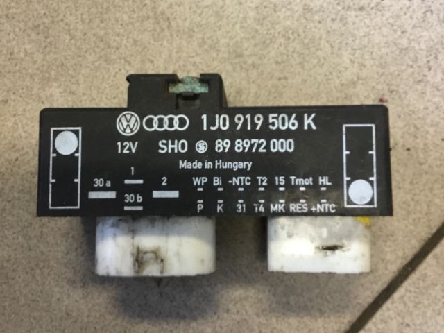 bontott VW GOLF IV Hűtőventilátor Elektronika