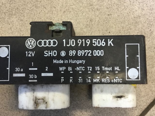 bontott VW GOLF IV Hűtőventilátor Elektronika