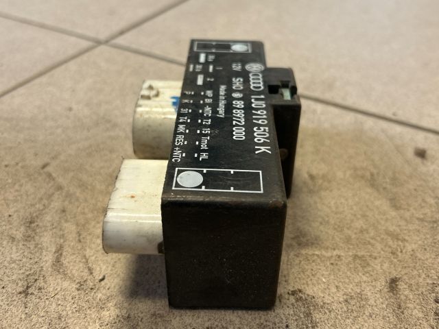 bontott VW GOLF IV Hűtőventilátor Elektronika