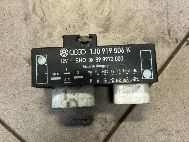 bontott VW GOLF IV Hűtőventilátor Elektronika