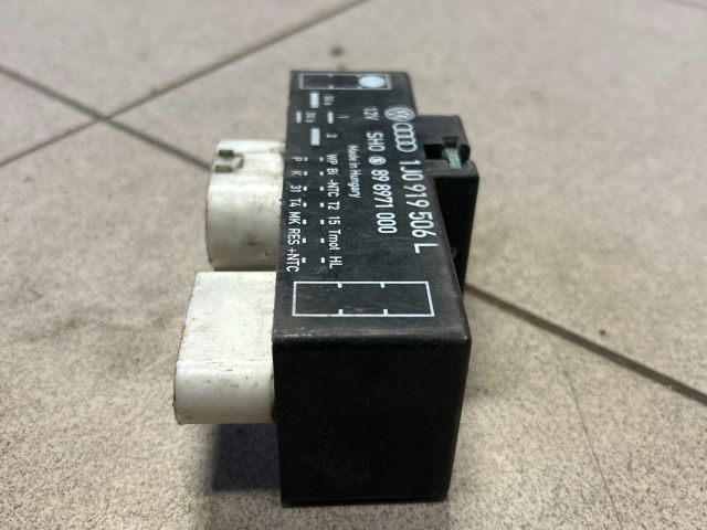 bontott VW GOLF IV Hűtőventilátor Elektronika