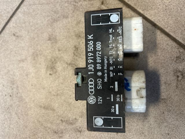 bontott VW GOLF IV Hűtőventilátor Elektronika