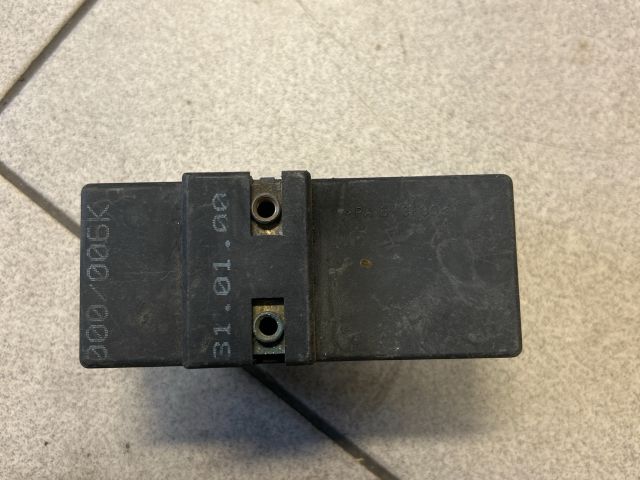 bontott VW GOLF IV Hűtőventilátor Elektronika