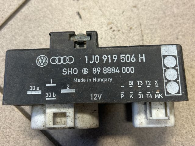 bontott VW GOLF IV Hűtőventilátor Elektronika