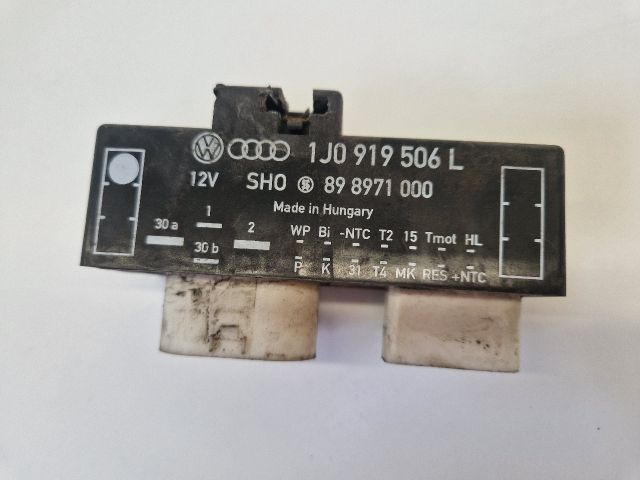 bontott VW GOLF IV Hűtőventilátor Elektronika