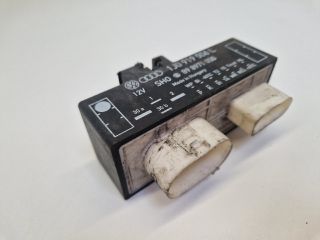 bontott VW GOLF IV Hűtőventilátor Elektronika