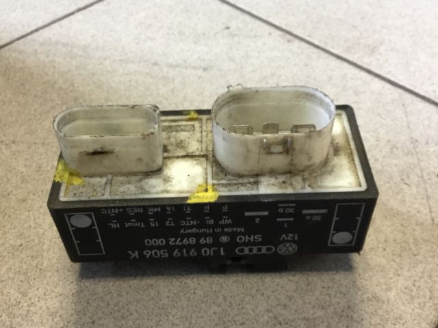 bontott VW GOLF IV Hűtőventilátor Elektronika