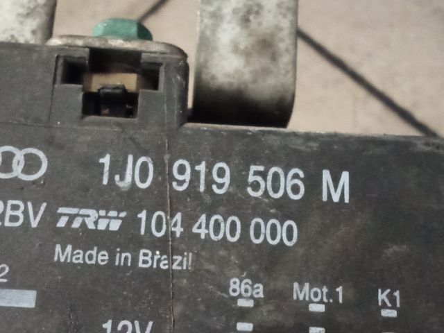 bontott VW GOLF IV Hűtőventilátor Elektronika