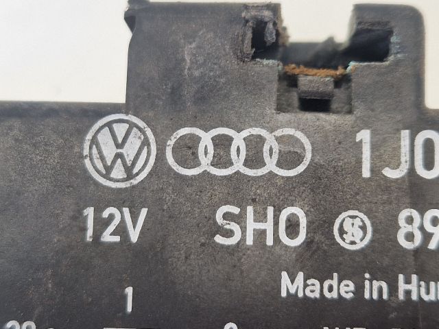 bontott VW GOLF IV Hűtőventilátor Elektronika