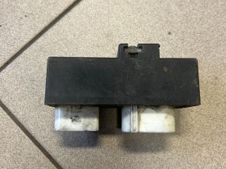 bontott VW GOLF IV Hűtőventilátor Elektronika