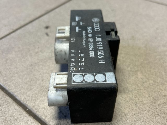 bontott VW GOLF IV Hűtőventilátor Elektronika