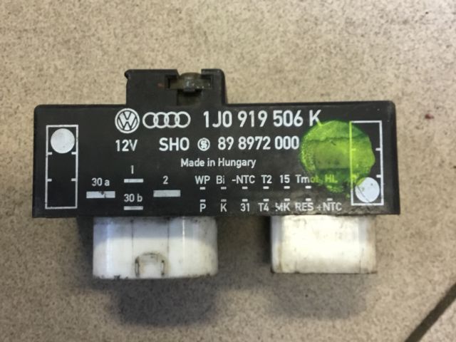 bontott VW GOLF IV Hűtőventilátor Motor