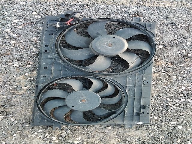 bontott VW GOLF IV Hűtőventilátor