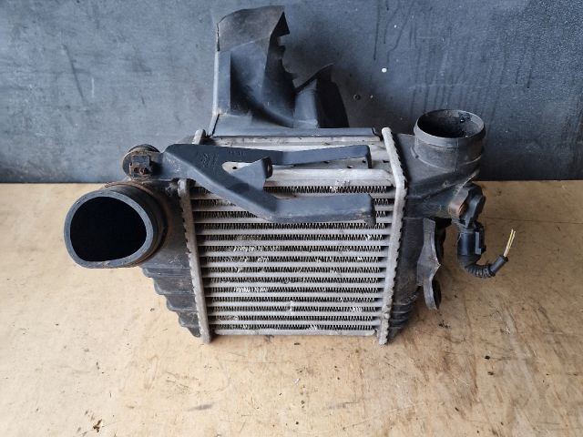 bontott VW GOLF IV Intercooler