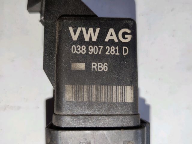 bontott VW GOLF IV Izzító Relé