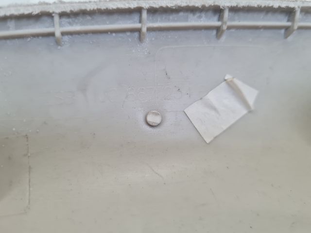 bontott VW GOLF IV Jobb A Oszlop Burkolat