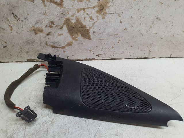 bontott VW GOLF IV Jobb A Oszlop Hangszóró Burkolat