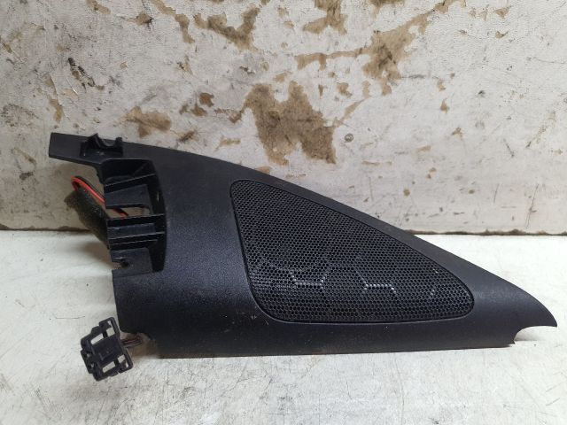 bontott VW GOLF IV Jobb A Oszlop Hangszóró Burkolat
