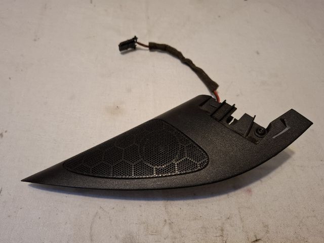bontott VW GOLF IV Jobb A Oszlop Hangszóró Burkolat