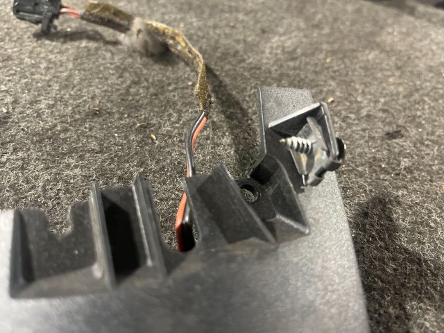 bontott VW GOLF IV Jobb A Oszlop Hangszóró